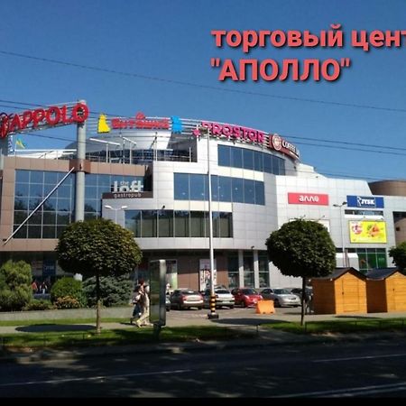 Super Apartment On O.Polya 137 Dnipro Exteriör bild